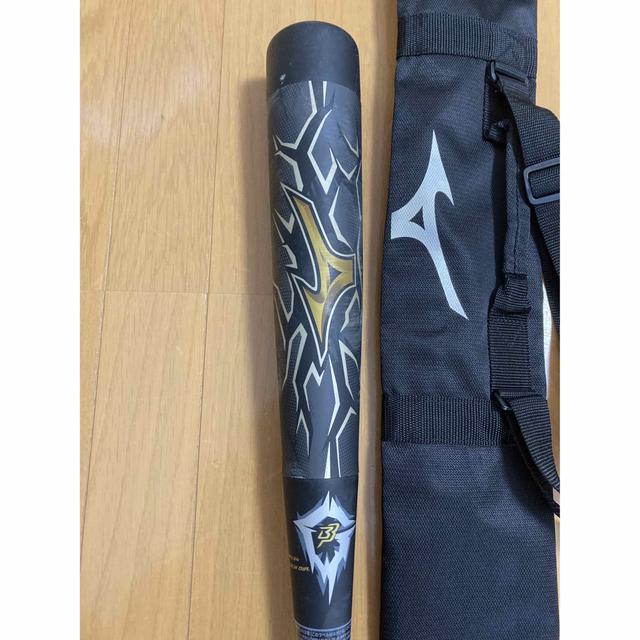 MIZUNO(ミズノ)のビヨンドマックス　ギガキング　83cm 700g スポーツ/アウトドアの野球(バット)の商品写真