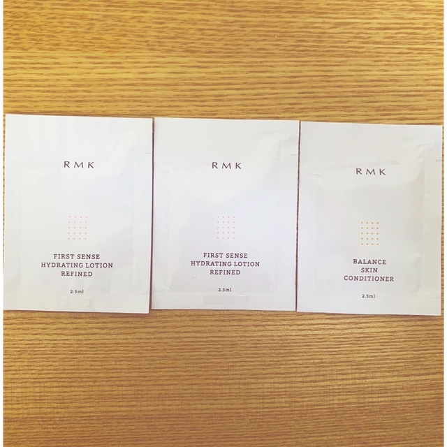 RMK(アールエムケー)のRMK 保湿液サンプル3包 コスメ/美容のキット/セット(サンプル/トライアルキット)の商品写真