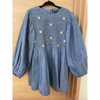 Apolina 刺繍 トップス