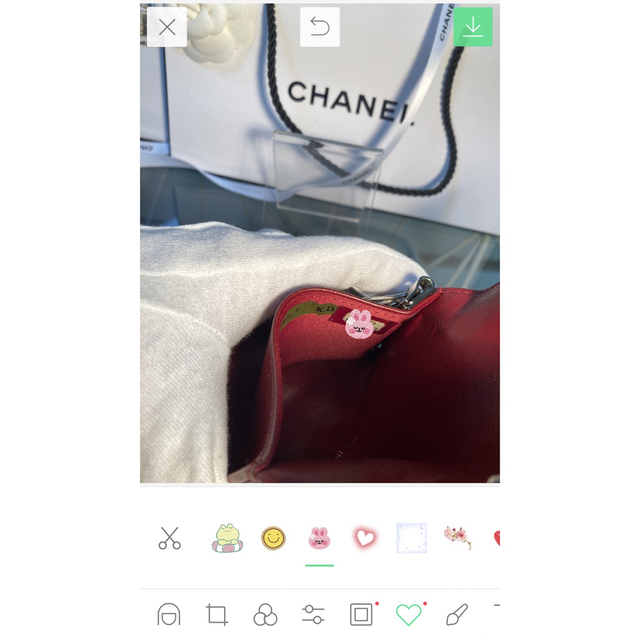 CHANEL(シャネル)の［正規品］美品　CHANEL キーケース　カメリア　シール有 レディースのファッション小物(財布)の商品写真