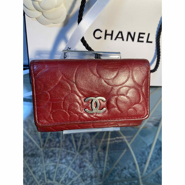 CHANEL［正規品］美品　CHANEL キーケース　カメリア　シール有