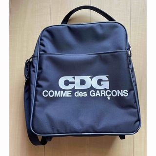 シーディージー(CDG（COMME des GARÇONS）)のCDG コムデギャルソンナイロンショルダーバッグ(ショルダーバッグ)