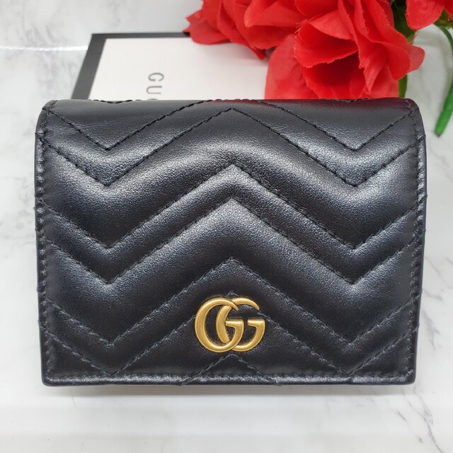 未使用に近い】 GUCCI グッチ GG マーモント 2つ折り財布 財布 黒-