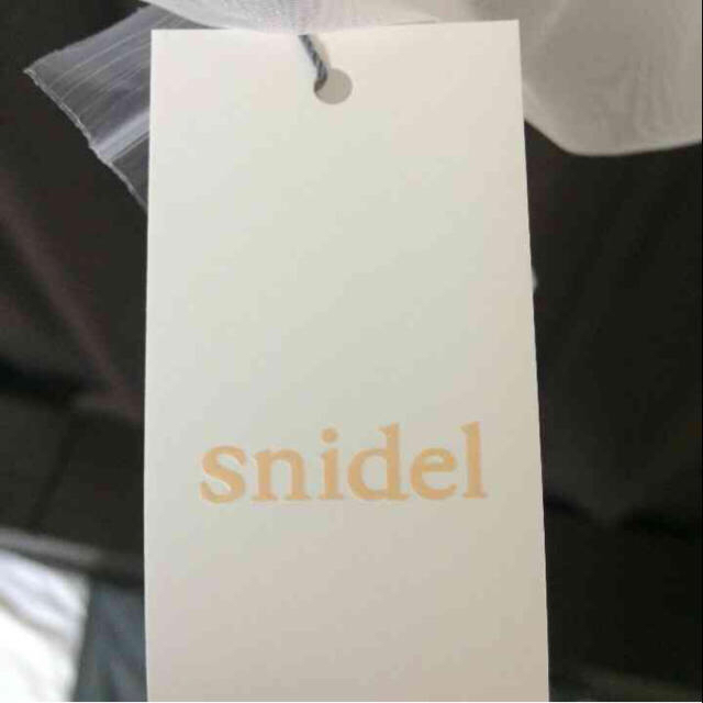 SNIDEL(スナイデル)の【美品】snidelバックリボンスカート レディースのスカート(ミニスカート)の商品写真