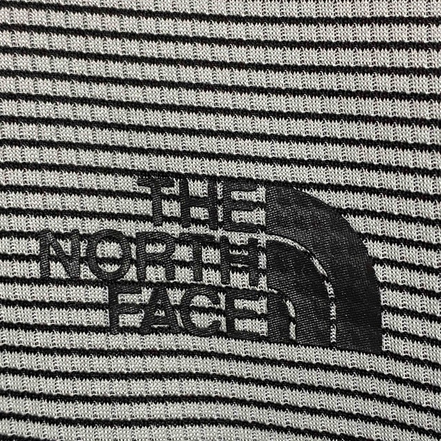 THE NORTH FACE(ザノースフェイス)のTHE NORTH FACE ザノースフェイス カットソー ワンポイント M メンズのトップス(Tシャツ/カットソー(七分/長袖))の商品写真
