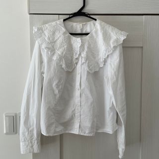 エイチアンドエム(H&M)のH&M 白シャツ(シャツ/ブラウス(半袖/袖なし))