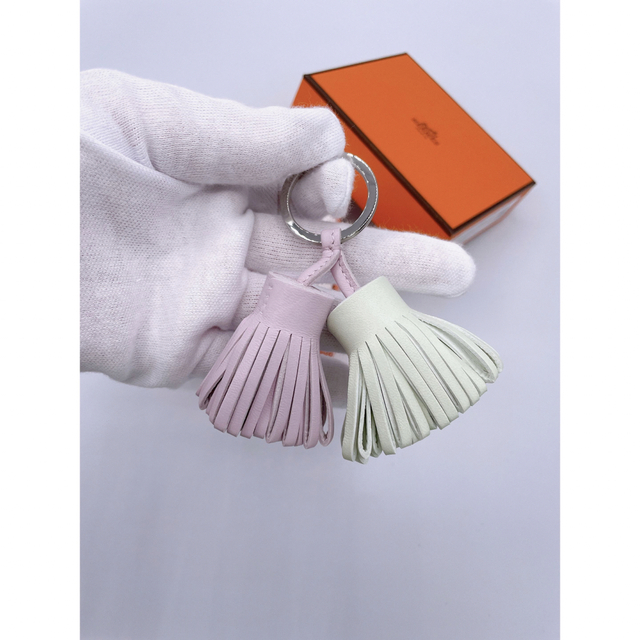 エルメス キーホルダー バッグチャーム カルメンウドノス HERMES エルメス キーホルダー バックチャーム