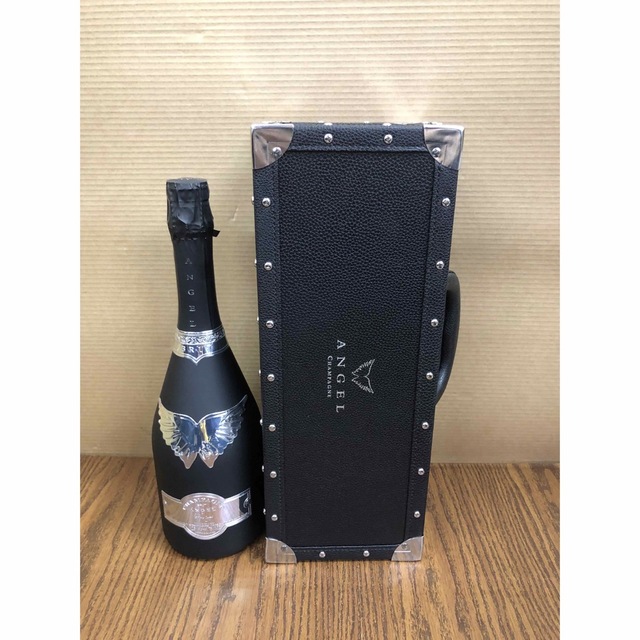O-76 未開栓【エンジェルブリュットブラック シャンパン750mL 箱付き】-