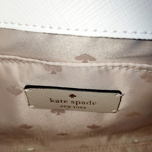 kate spade new york(ケイトスペードニューヨーク)の未使用タグ付き ケイトスペード カーソン ショルダーバッグ 2way チェーン レディースのバッグ(ショルダーバッグ)の商品写真