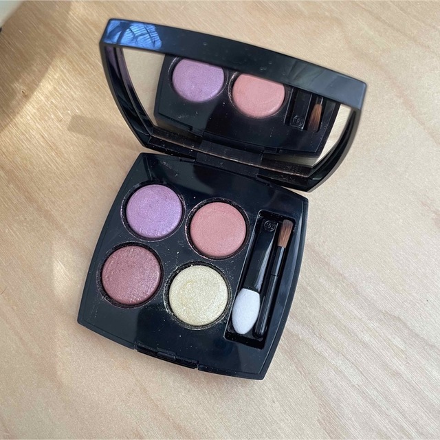 CHANEL - シャネル レキャトルオンブル68 デリスの通販 by あいゆう's