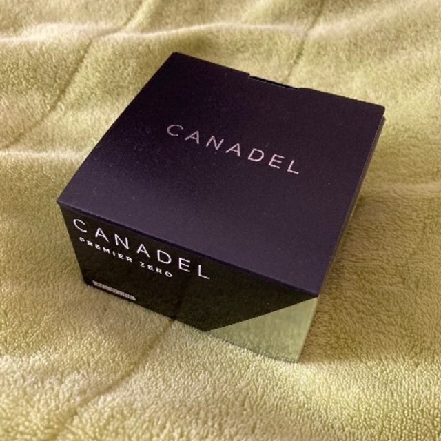 新品 CANADEL カナデル プレミアゼロ 58g コスメ/美容のスキンケア/基礎化粧品(オールインワン化粧品)の商品写真