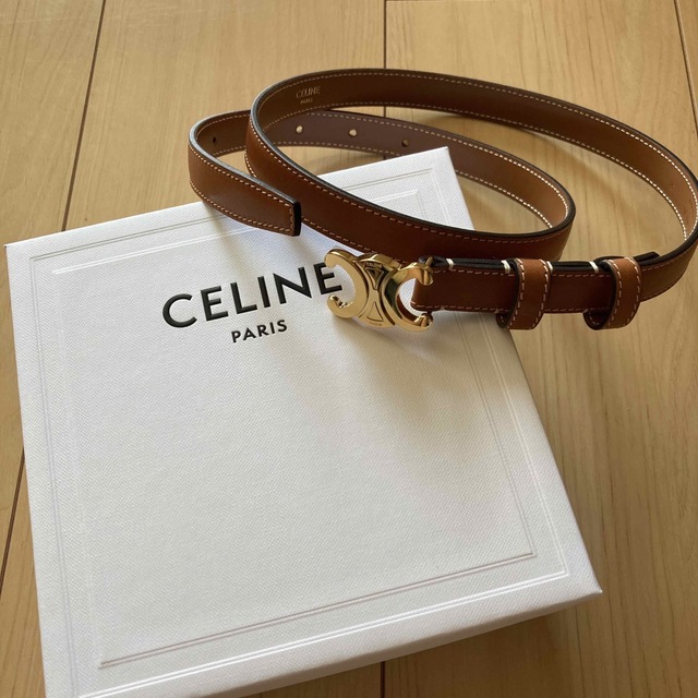 celine(セリーヌ)のはむ様　セリーヌ  スモールトリオンフ　ベルト レディースのファッション小物(ベルト)の商品写真