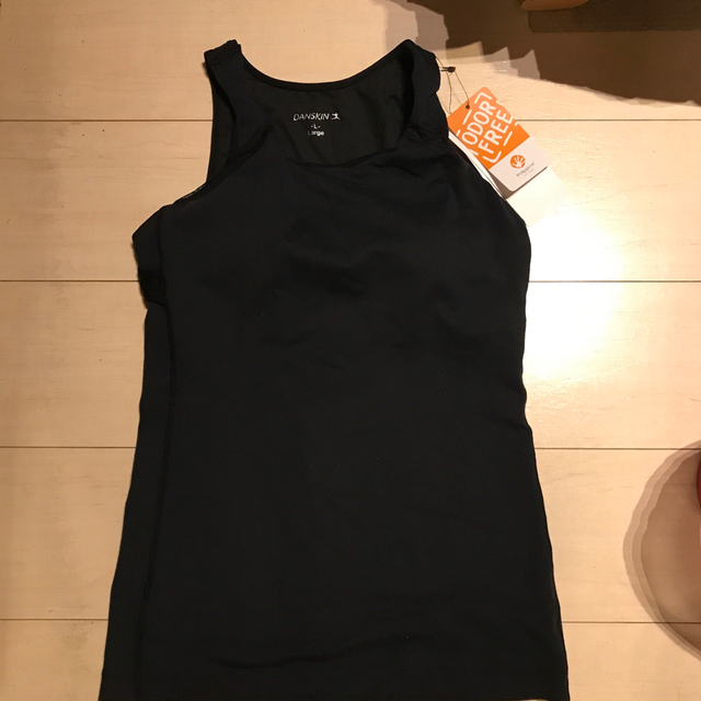 新品 DANSKIN ダンスキン トレーニング ヨガ タンクトップ L