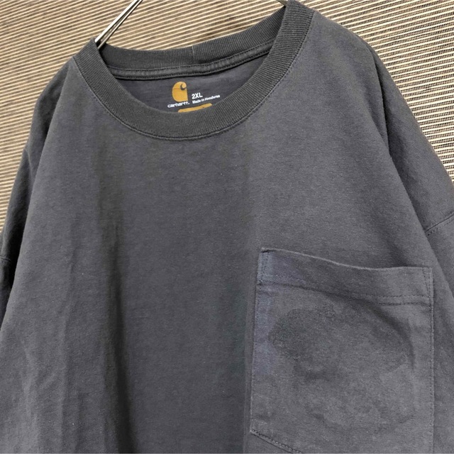 carhartt(カーハート)の【カーハート】半袖Tシャツ　無地　胸ポケット　ダークグレー　ビッグサイズ28 メンズのトップス(Tシャツ/カットソー(半袖/袖なし))の商品写真
