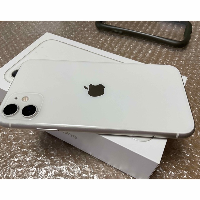 iPhone11 64GB ホワイト SIMフリー iPhone11本体 2