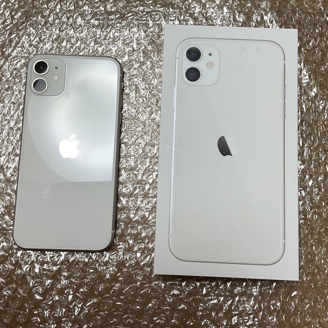 iPhone11 64GB ホワイト SIMフリー iPhone11本体 1