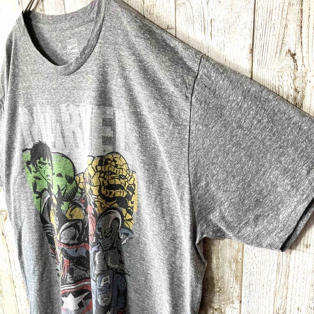 MARVEL(マーベル)のマーベル ビッグプリント Tシャツ 海外古着 メキシコ製 XL 灰色 グレー  メンズのトップス(Tシャツ/カットソー(半袖/袖なし))の商品写真
