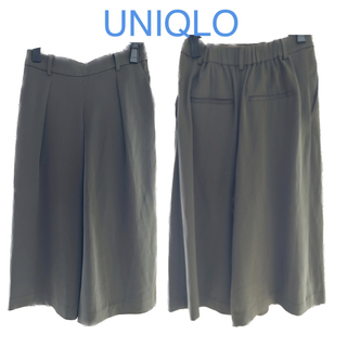 ユニクロ(UNIQLO)のUNIQLO タックパンツスカート カーキ色　M(その他)