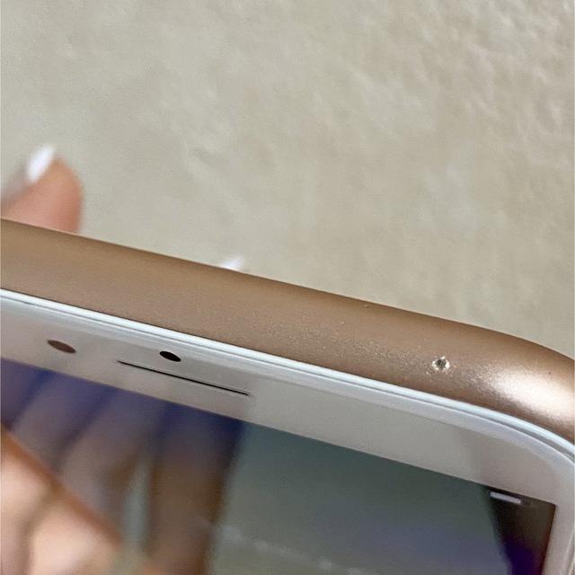 iPhone8 本体 128GB ピンクゴールドの通販 by ni|ラクマ iPhone8 本体 128GB ピンクゴールドの通販 by ni|ラクマ