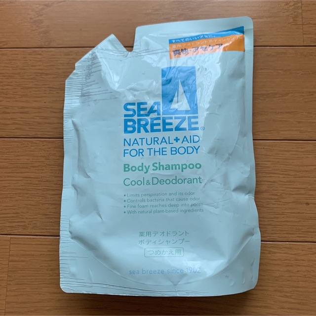 SEA BREEZE(シーブリーズ)のシーブリーズ　ボディシャンプーS cool&deodorant コスメ/美容のボディケア(ボディソープ/石鹸)の商品写真
