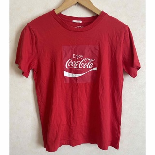 ジーユー(GU)のジーユー　コカコーラ半袖Tシャツ Lサイズ(Tシャツ(半袖/袖なし))