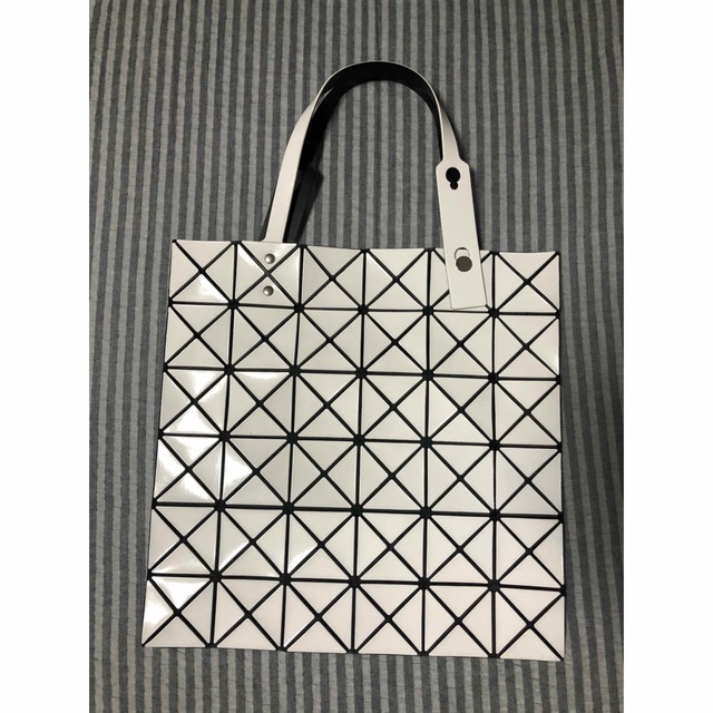 ISSEY MIYAKE イッセイミヤケ プリーツプリーズ トートバッグ 白
