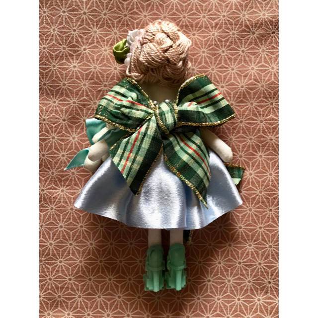 グリーンリボンのルルベドール ハンドメイドのぬいぐるみ/人形(人形)の商品写真