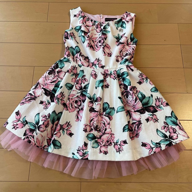 mezzo piano(メゾピアノ)のmezzo piano ワンピース　120 キッズ/ベビー/マタニティのキッズ服女の子用(90cm~)(ワンピース)の商品写真