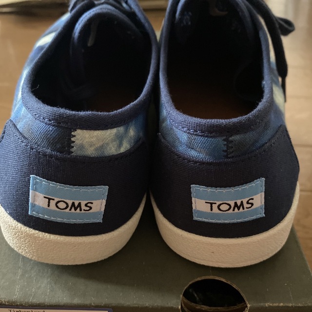 TOMS(トムズ)のTOMSスニーカー メンズの靴/シューズ(スニーカー)の商品写真