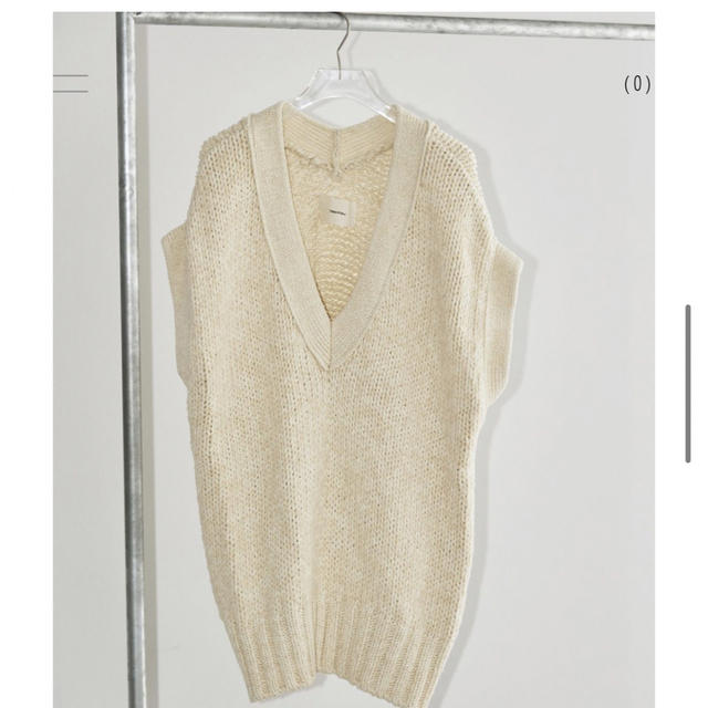 TODAYFUL(トゥデイフル)のTODAYFUL Cotton Lowgauge Vest エクリュ　新品 レディースのトップス(ベスト/ジレ)の商品写真