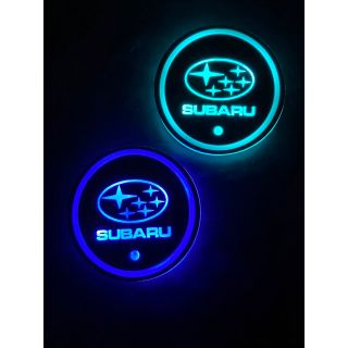 スバル(スバル)のSUBARUロゴ入り　光るLEDコースター　ドリンクコースター(車内アクセサリ)