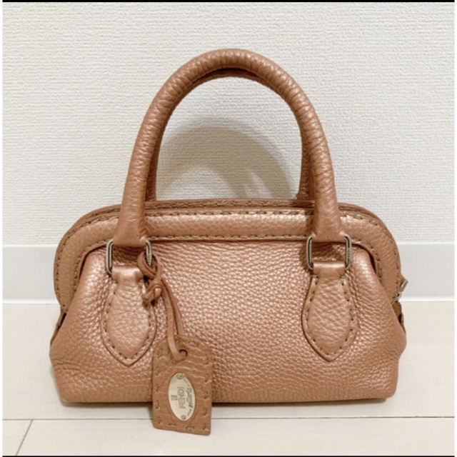 約28CMFENDI Vinvage bag フェンディ セレリア ハンドバッグ