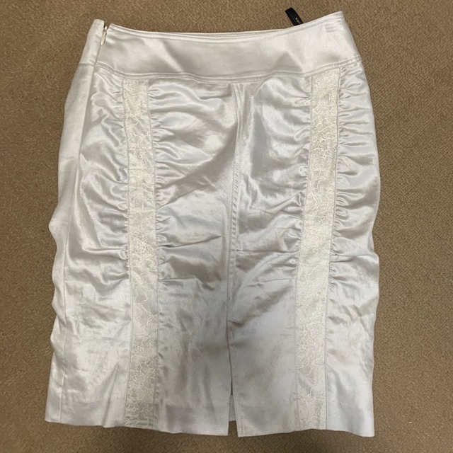 LE JOUR(ルジュール)のLE ＪＯＵＲ タイトスカート レディースのスカート(ひざ丈スカート)の商品写真