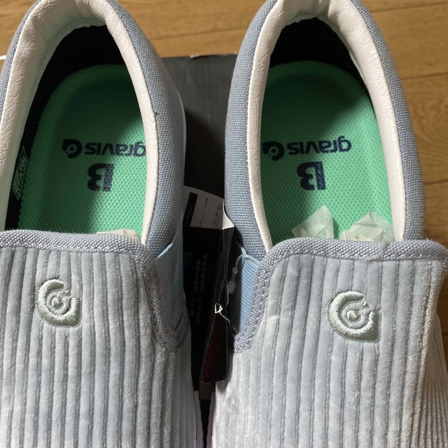 gravis(グラビス)のグラビススニーカー メンズの靴/シューズ(スニーカー)の商品写真