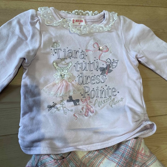 mezzo piano(メゾピアノ)のメゾピアノ　上下セット キッズ/ベビー/マタニティのキッズ服女の子用(90cm~)(Tシャツ/カットソー)の商品写真