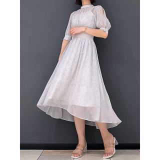 マーキュリーデュオ(MERCURYDUO)の新品MERCURYDUOオープンショルダーウエストリブ切替花柄ワンピース♡IVY(ロングワンピース/マキシワンピース)