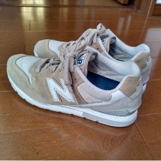 ニューバランス(New Balance)の★〜5/7値下げ中★　ニューバランス　996 ベージュ　25cm  美品(スニーカー)