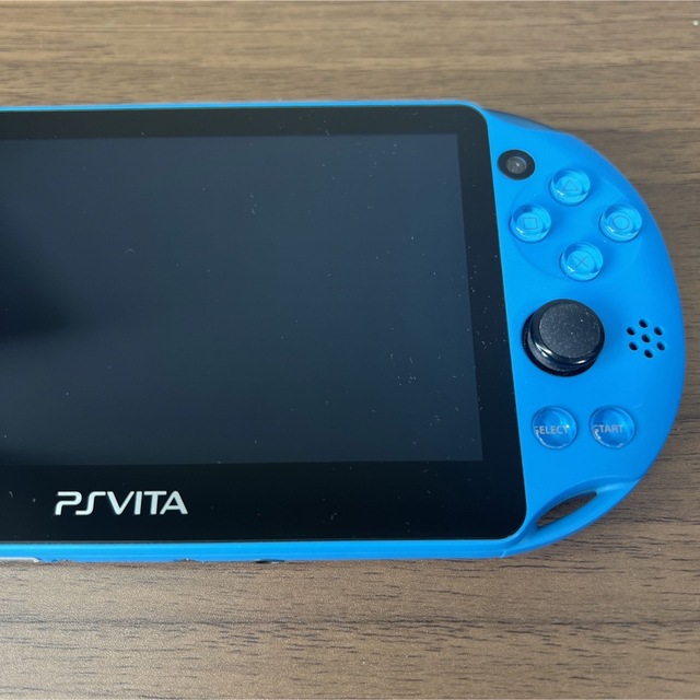 PlayStation Vita(プレイステーションヴィータ)のPlayStationVITA ネオンオレンジ アクアブルー 2台セット エンタメ/ホビーのゲームソフト/ゲーム機本体(携帯用ゲーム機本体)の商品写真