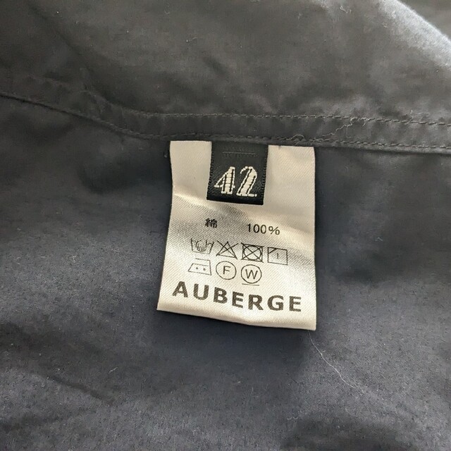 BEAMS(ビームス)の【美品】AUBERGE SERGE PILLOW SHIRTS ネイビー 42 メンズのトップス(シャツ)の商品写真