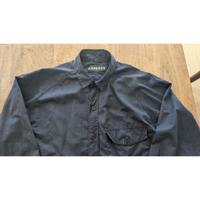 BEAMS - 【美品】AUBERGE SERGE PILLOW SHIRTS ネイビー 42の通販 by