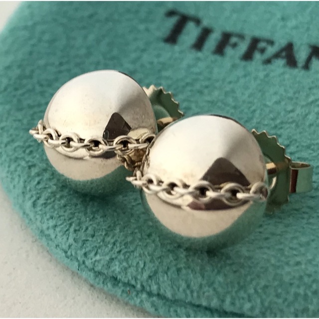 Tiffany ボルトスタッドハードウェアピアス