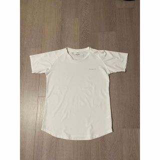 白Ｔシャツ一回使用のみ Mサイズ さらっとした生地でシワになりにくい。(Tシャツ(半袖/袖なし))