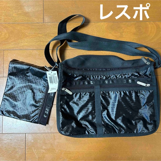 LeSportsac(レスポートサック)の新品ですが難ありレスポートサックショルダーバッグポーチ付き ハワイで購入タグ付き レディースのバッグ(ショルダーバッグ)の商品写真