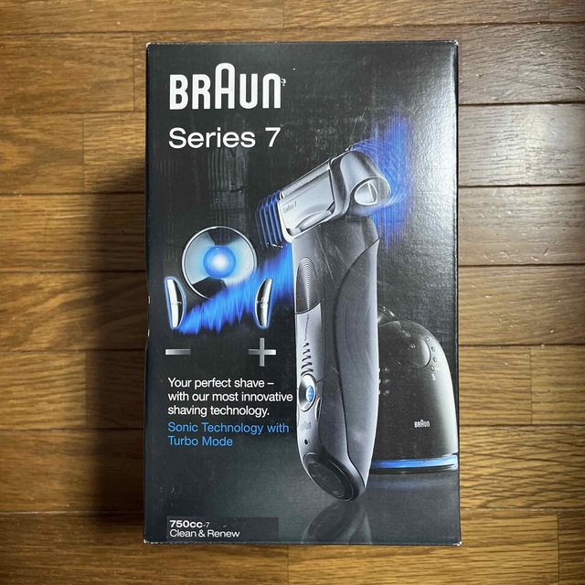 BRAUN   ブラウン  シェーバー シリーズ7  750cc-7