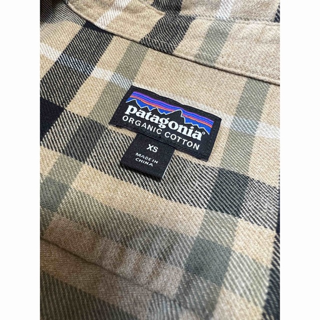 patagonia(パタゴニア)のPatagonia フィヨルドフランネルシャツ メンズのトップス(シャツ)の商品写真