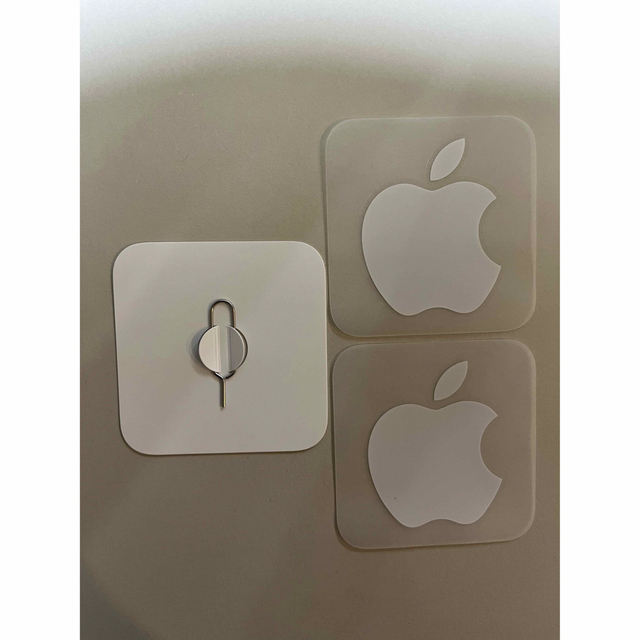 Apple(アップル)の【未使用】Apple ステッカー/simピン インテリア/住まい/日用品の文房具(シール)の商品写真