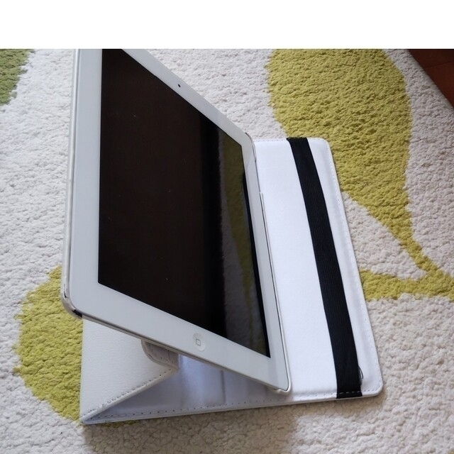 iPad(アイパッド)のipad2 スマホ/家電/カメラのPC/タブレット(タブレット)の商品写真