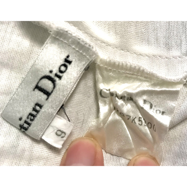 Christian Dior(クリスチャンディオール)のクリスチャンディオール　半袖Tシャツ　薔薇 レディースのトップス(Tシャツ(半袖/袖なし))の商品写真