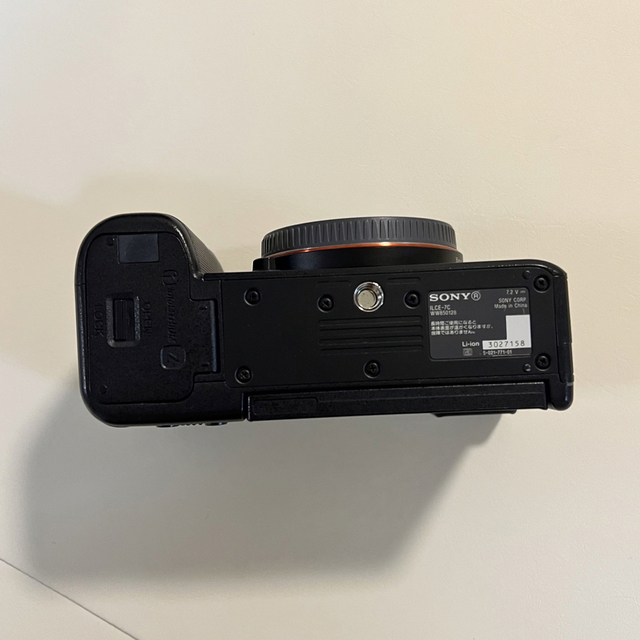 SONY(ソニー)のSONY α7C  ILCE-7C(B) ボディ ブラック スマホ/家電/カメラのカメラ(ミラーレス一眼)の商品写真