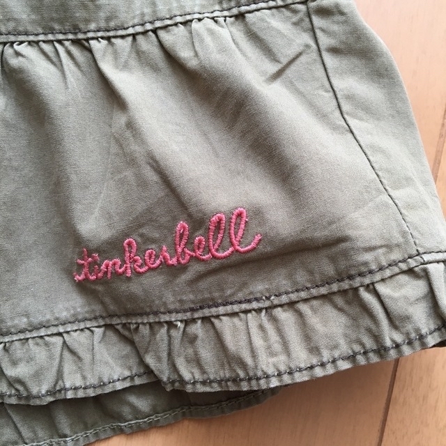 TINKERBELL(ティンカーベル)のTENKERBELL ティンカーベル キュロット・ワイドパンツ（110）カーキ色 キッズ/ベビー/マタニティのキッズ服女の子用(90cm~)(パンツ/スパッツ)の商品写真